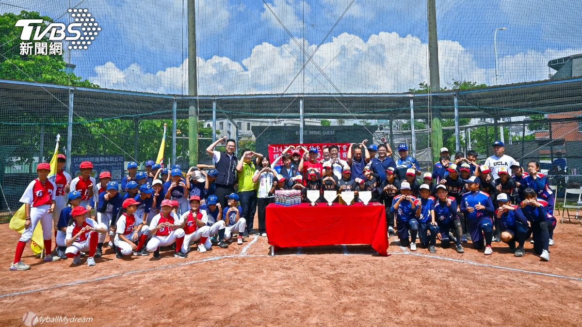 北屯區理事長盃壘球邀請賽熱血開賽（圖／北屯區體育會）