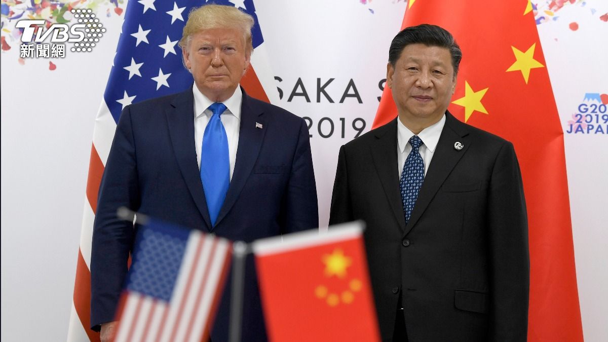 川普預告將在APEC與習近平會面，並計劃明年初訪中。（圖／達志影像美聯社）
