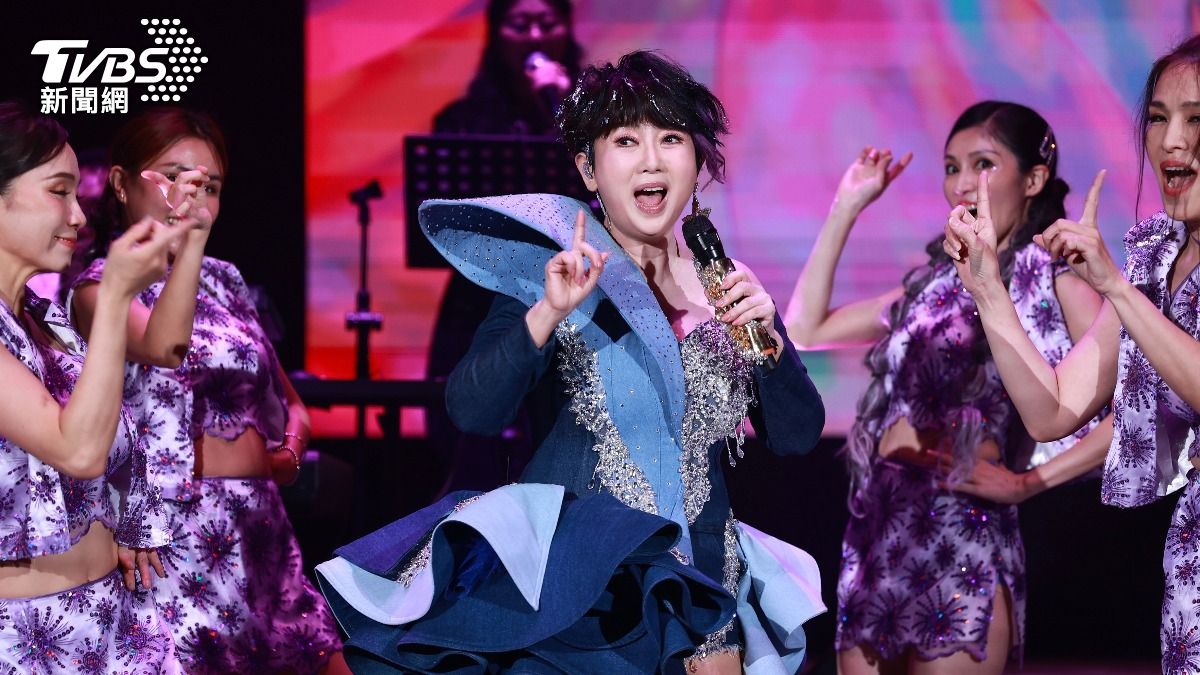 玉女歌手周思潔圓夢開唱，今在台北國際會議中心舉辦「不晚」演唱會。（圖／黃城碩攝）