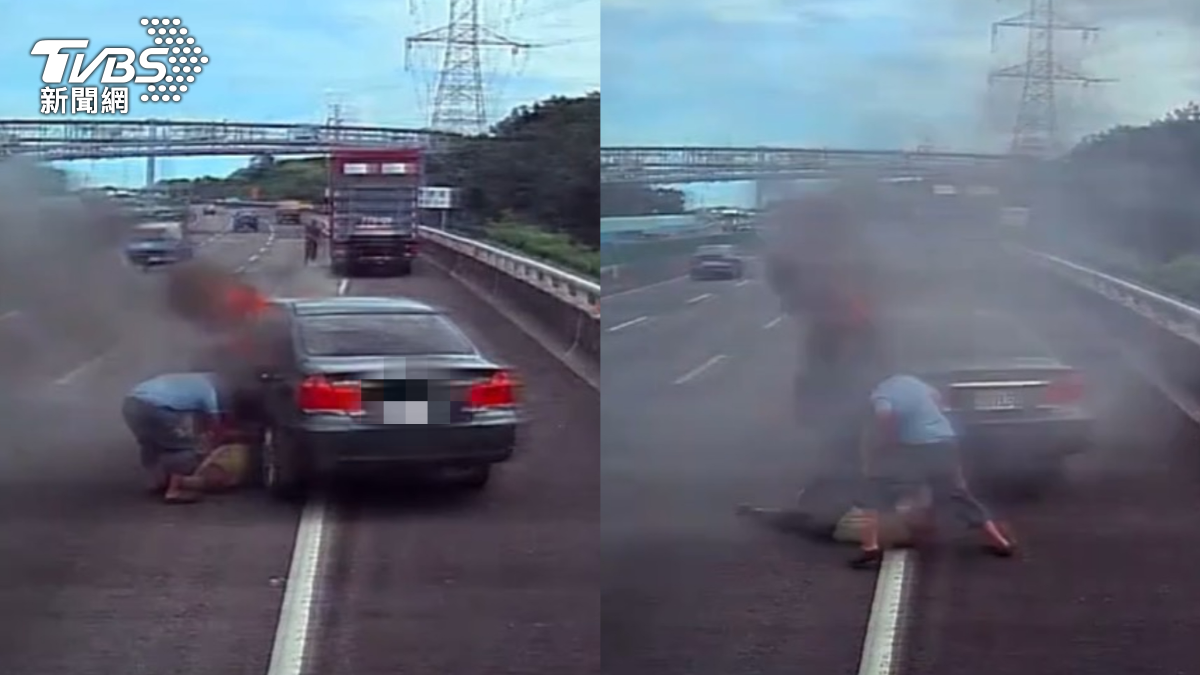 一名73歲的李姓老翁國道自撞護欄，後車的林男下車將人拖出。（圖／TVBS）